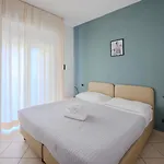 L'appartamento 4*