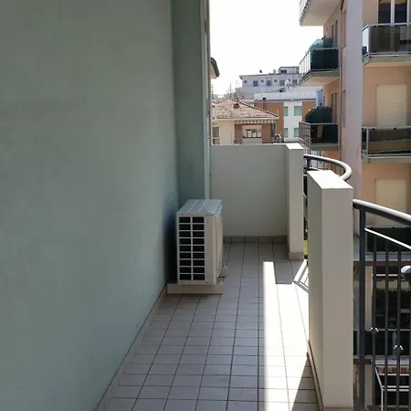 L'appartamento 4* ريميني